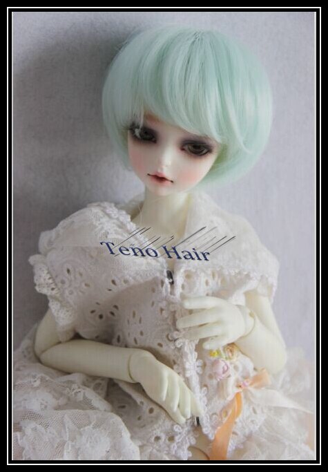 Short hair kanekalon doll wig